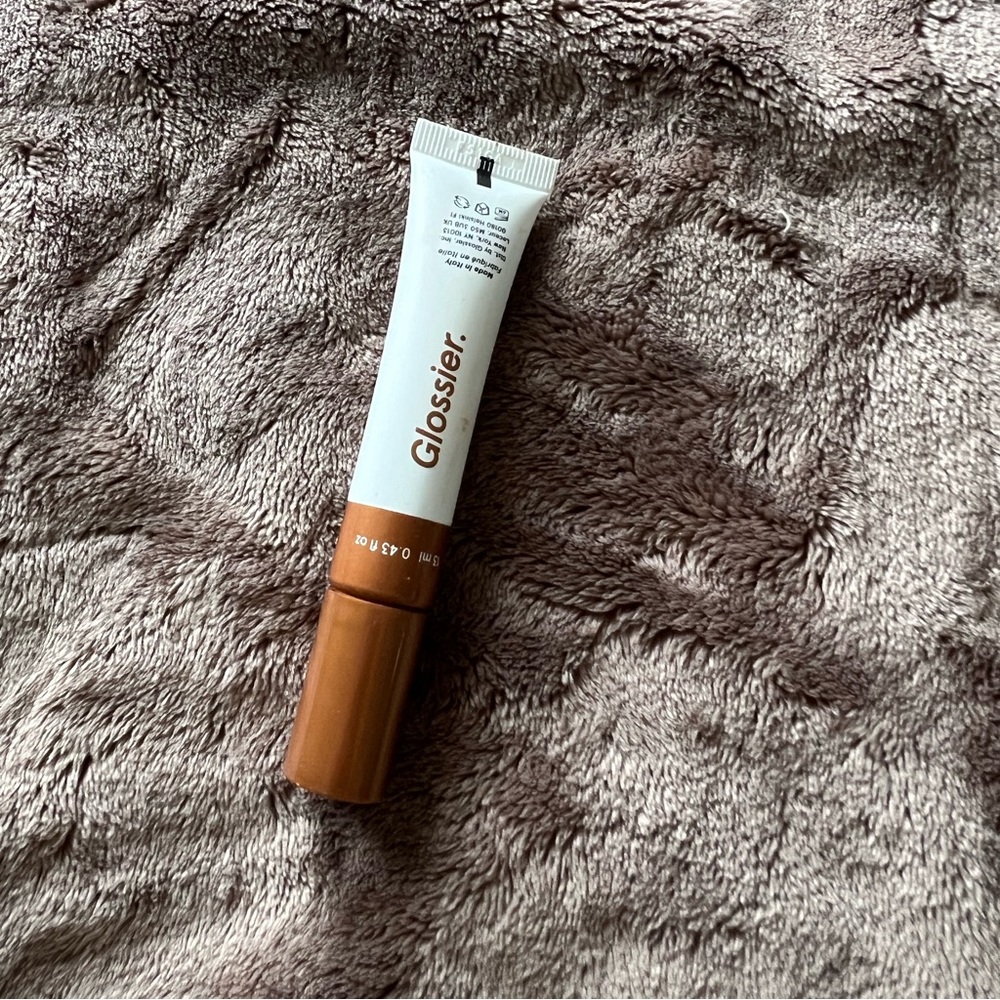 Glossier Solar Paint in shade Ray